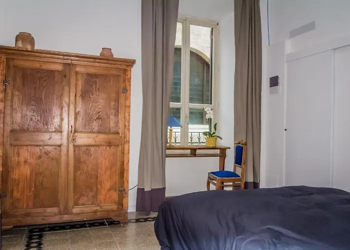Bottega Delle Arti Bed & Breakfast 3*