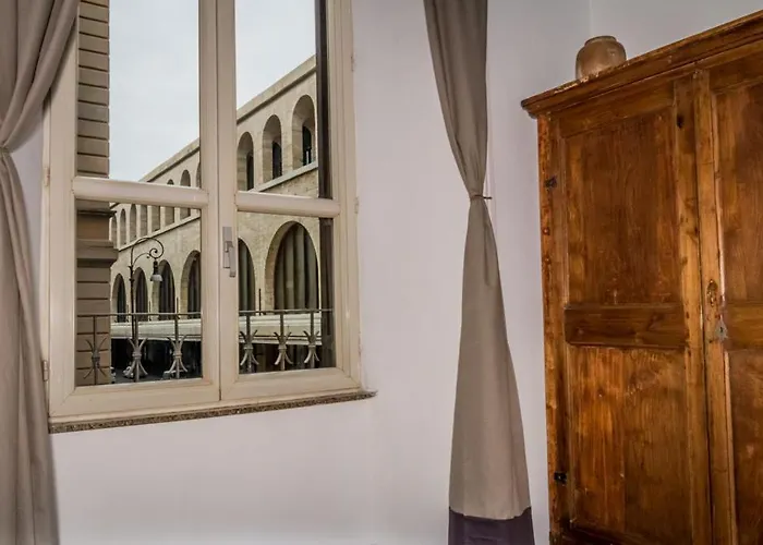 Bottega Delle Arti 3*